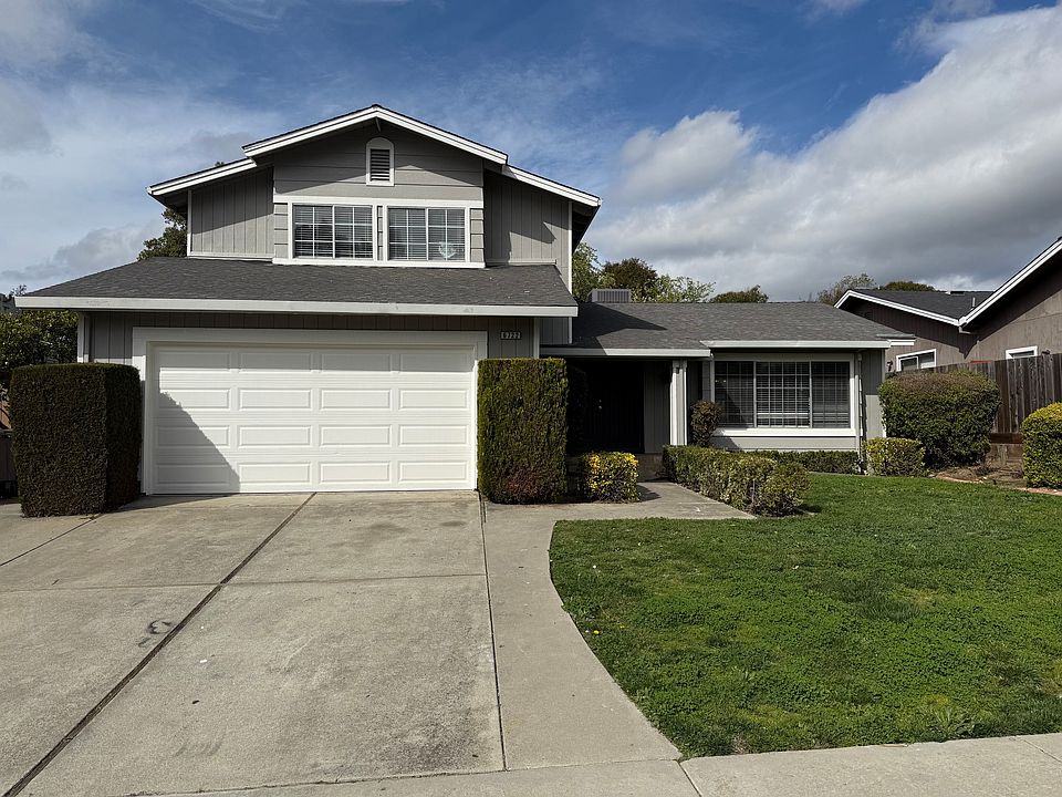1st image of 6722 Sapphire St