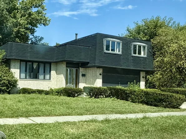 58 E 164th St, South Holland, IL 60473