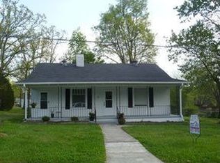 125 E White Dr, Archdale, NC 27263