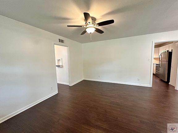 4th image of 3921 Sabine Ave