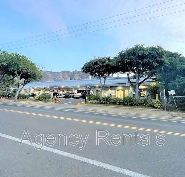 3036 Monsarrat Ave #C — Photo 15