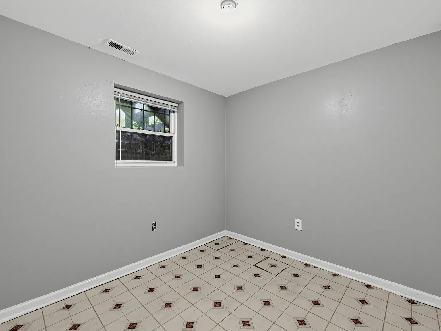 1 bed, 600 sqft, $950 — Photo 3