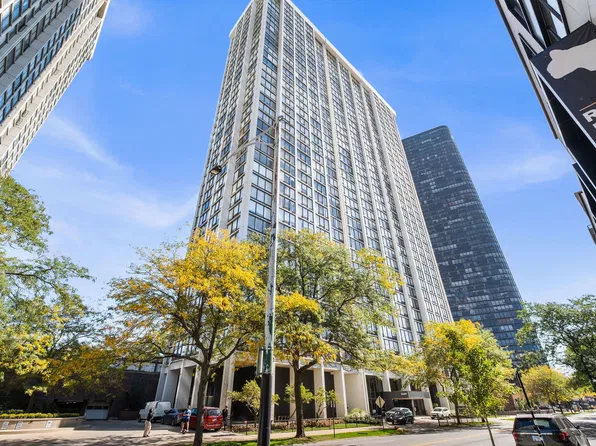 5445 N Sheridan Rd APT 2109, Chicago, IL 60640