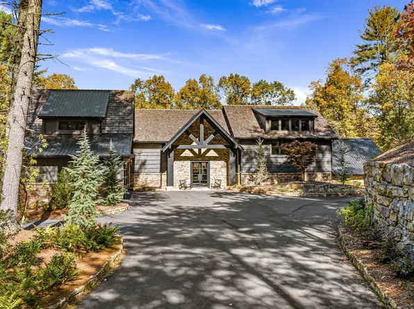 184 Spence Rd, Blue Ridge, GA 30513