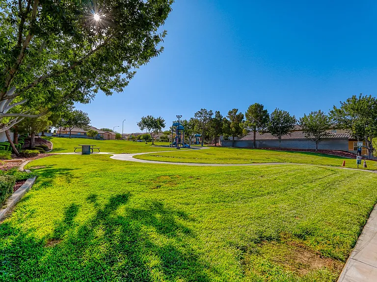 2658 Early Light Dr — Photo 39