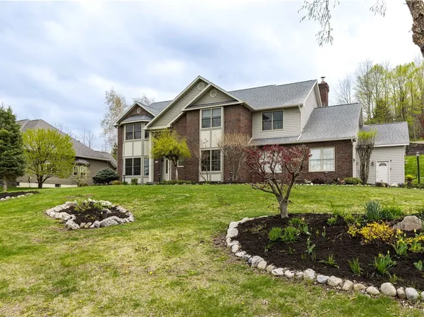 7342 Dartmoor Xing, Fayetteville, NY 13066