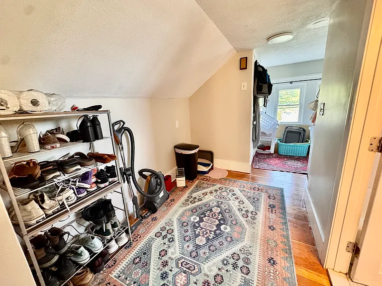 87 Burget Ave #2 — Photo 19