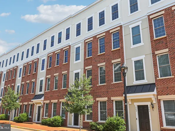 269 High Rail Ter SE, Leesburg, VA 20175