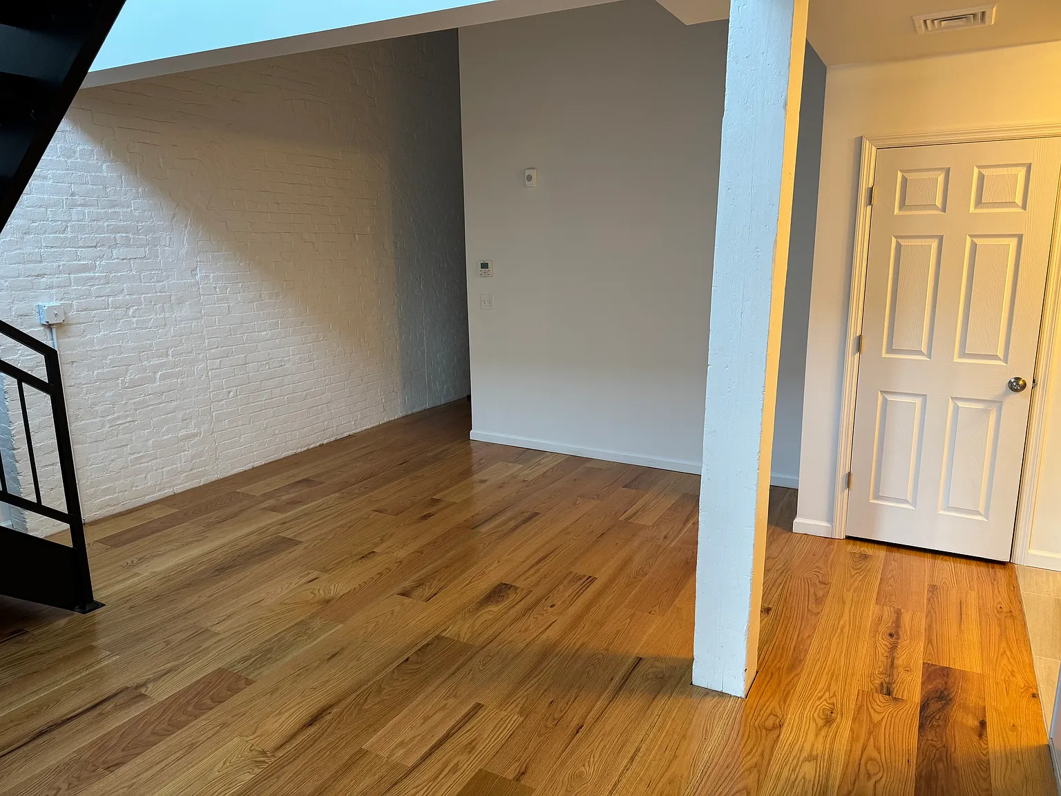 2 bed, 1200 sqft, $2,350 — Photo 3