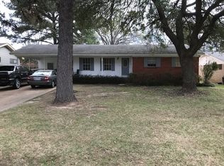 327 Williams St, Canton, MS 39046