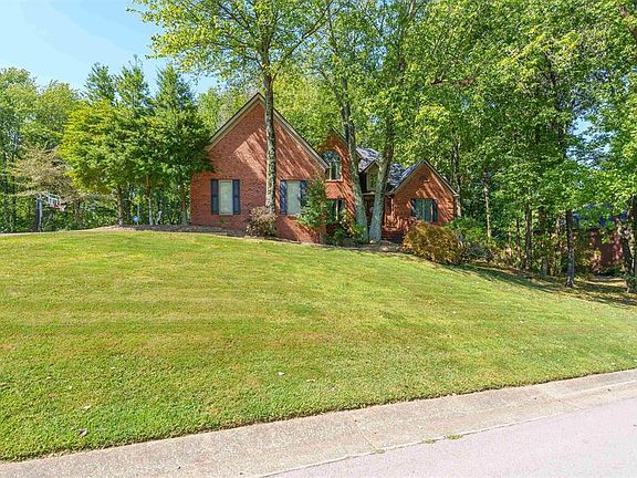 2nd image of 3682 Briarcliff Trce