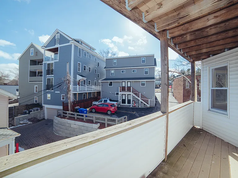 Duffley Ct — Photo 23