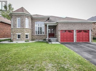 5 Honeysuckle Way, Wasaga Beach, ON L9Z 1M5