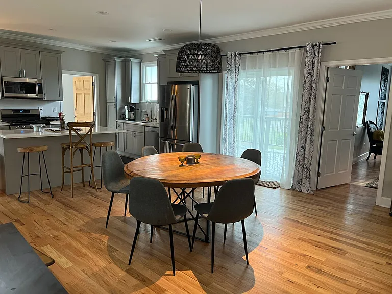 2952 Holland Ct — Photo 3