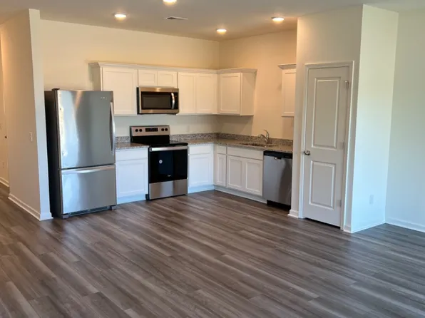 604 Scarlett Maple St, Summerville, SC 29486