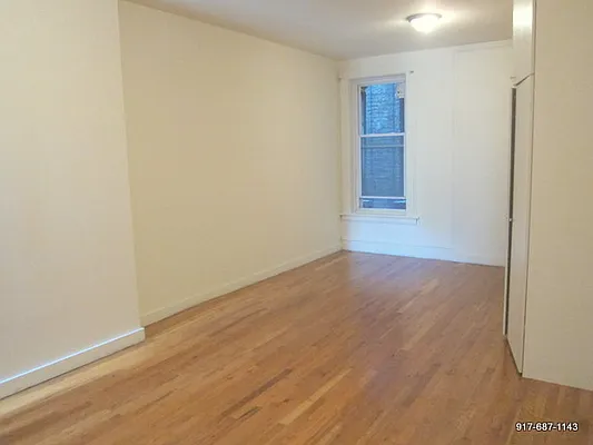 Rented by Chartwell Manhattan Realty | media 13