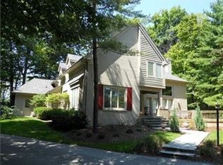 1002 Larkspur Cir, Carmel, IN 46033