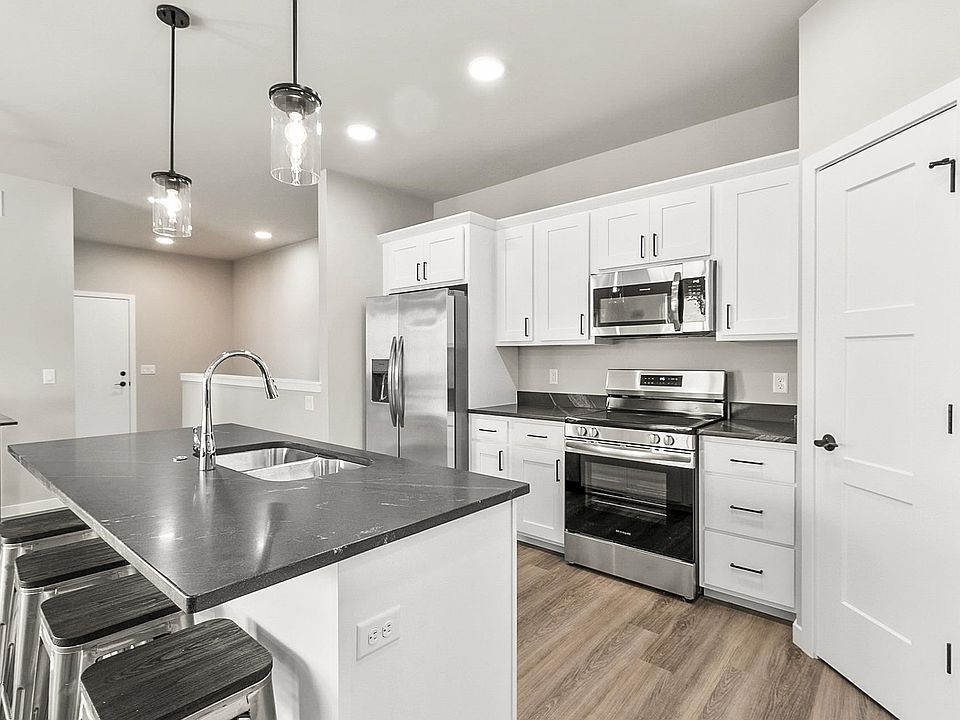 1st image of 2864 Wild Goose Way