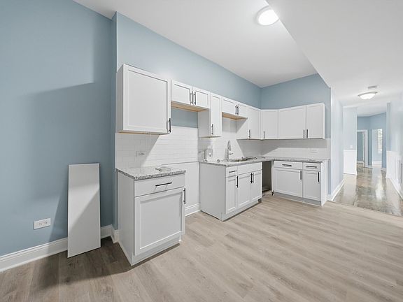 5th image of 6328 S Laflin St