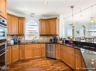 673 Beach Rd #2, Sarasota, FL 34242