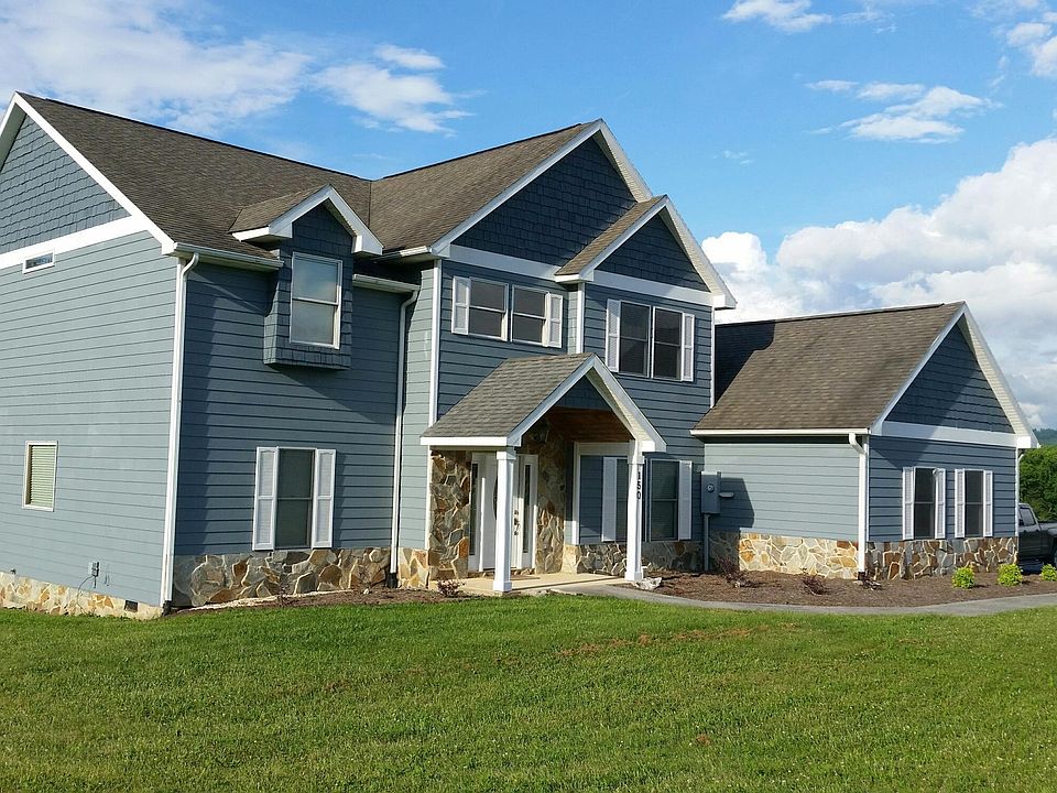 1st image of 150 Skyhigh Ln