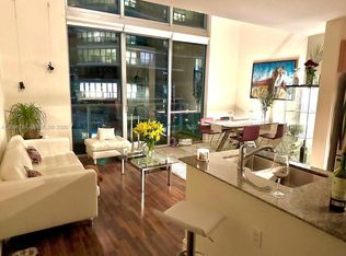 1050 Brickell Ave APT 3216, Miami, FL 33131