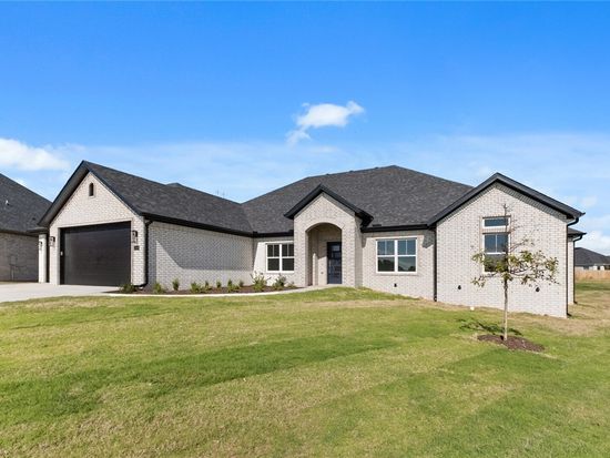 140 Ambry Loop, Centerton, AR 72719