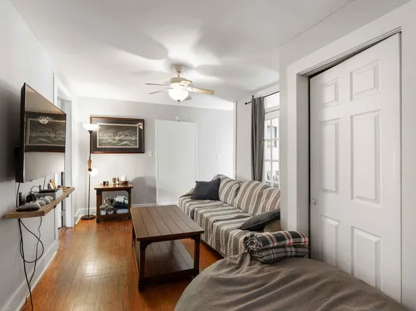 123 Smith St APT B, Charleston, SC 29403