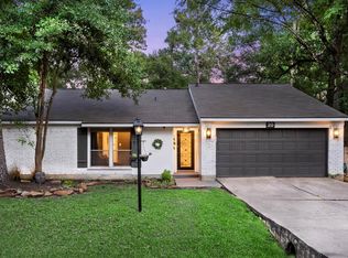 20 Yewleaf Rd, Spring, TX 77381