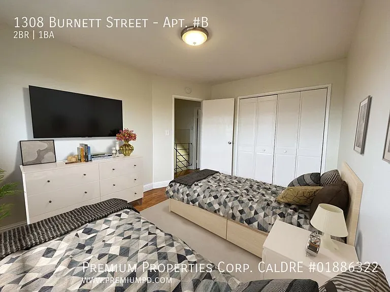1308 Burnett St #B — Photo 8