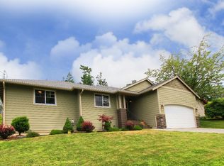 373 Selkirk Dr, Camano Island, WA 98282