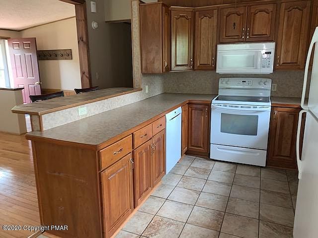 2nd image of 2531 Allegheny Dr