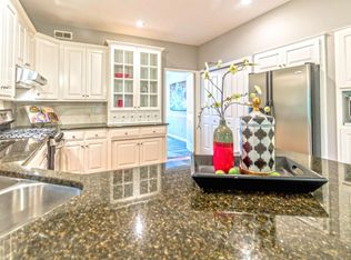 5300 E Tayside Cir, Columbia, MO 65203