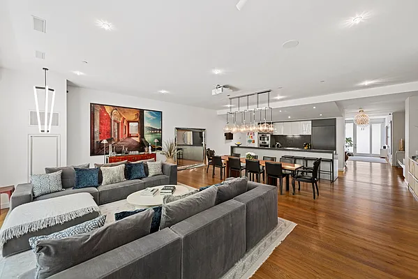 Rented by SERHANT. | media 18