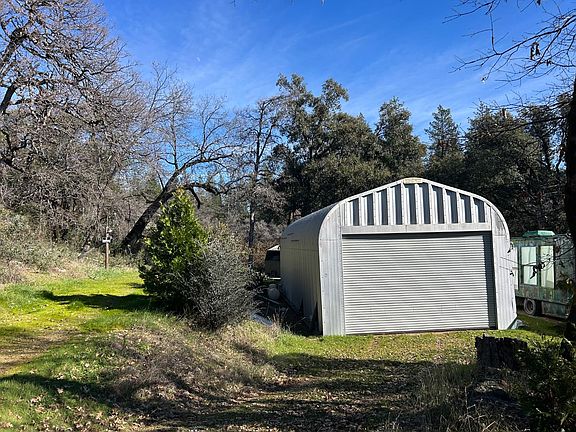 4th image of 10121 Sun Ridge Ct