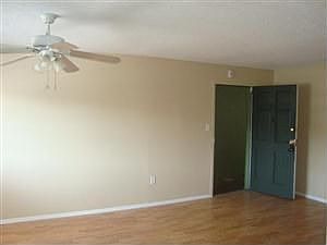 2nd image of 3710 W Cass St APT 26