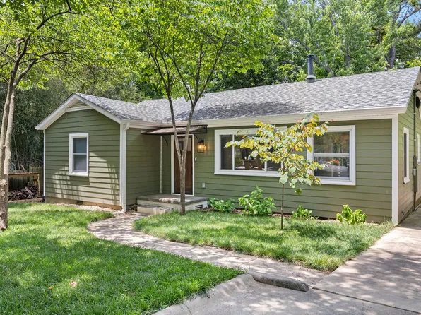 843 N Olive Ave, Fayetteville, AR 72701