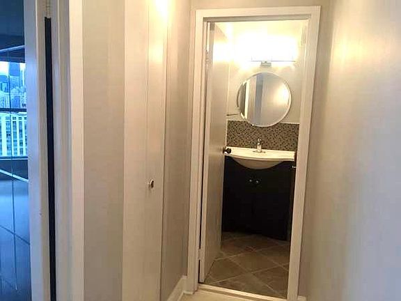 4th image of 1212 N Lasalle St APT 2407