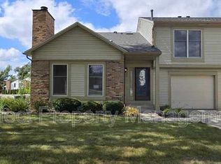 5006 Pinebrook Dr, Fort Wayne, IN 46804