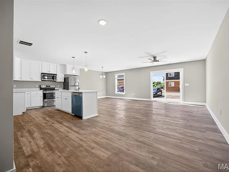 624 Westwoods Rd #A — Photo 4