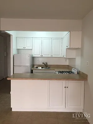 Rented by NY Living Solutions | media 24