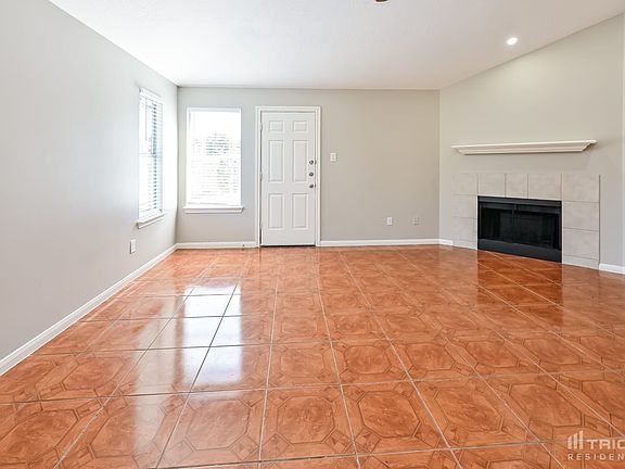 4th image of 17203 Glenpatti Dr