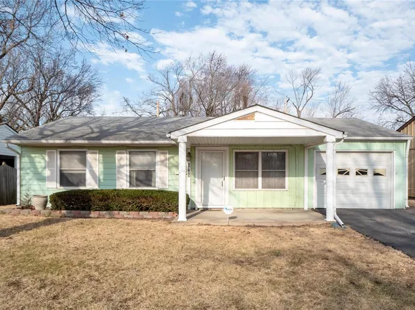 1005 Saint Patrick Blvd, Cahokia, IL 62206