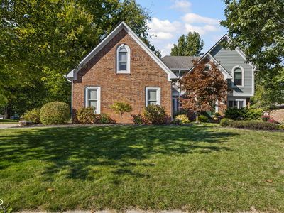 560 Vanhoy Dr, Greenwood, IN, 46142