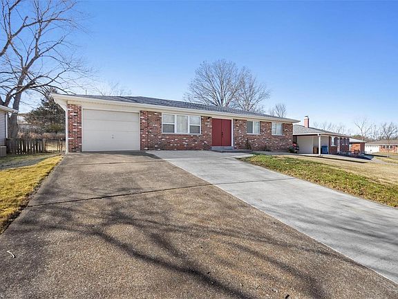 2nd image of 5223 Nottingham Estates Dr