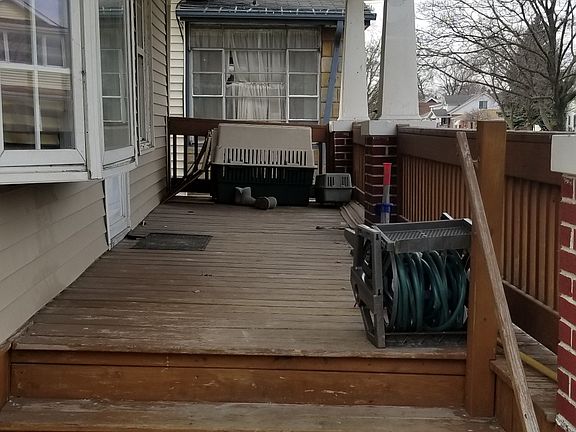 3rd image of 1565 Lafayette Blvd