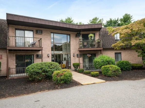 147 Sylvan St APT 18B, Danvers, MA 01923