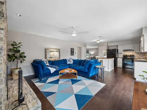 1809 Windsong Trl, Richardson, TX 75081