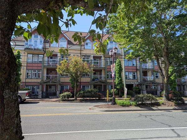 663 Goldstream Ave #306, Langford, BC V9B 2W9