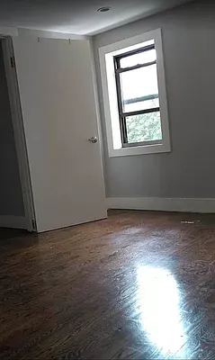 Rented by East Williamsburg Realty Inc | media 7